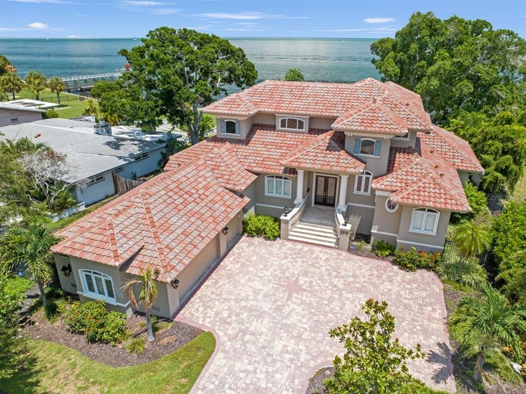 Bahama Shores Dr, Saint Petersburg, FL 33705