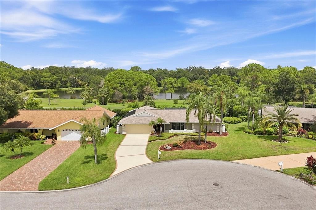 Greywood Ln, Sarasota, FL 34235