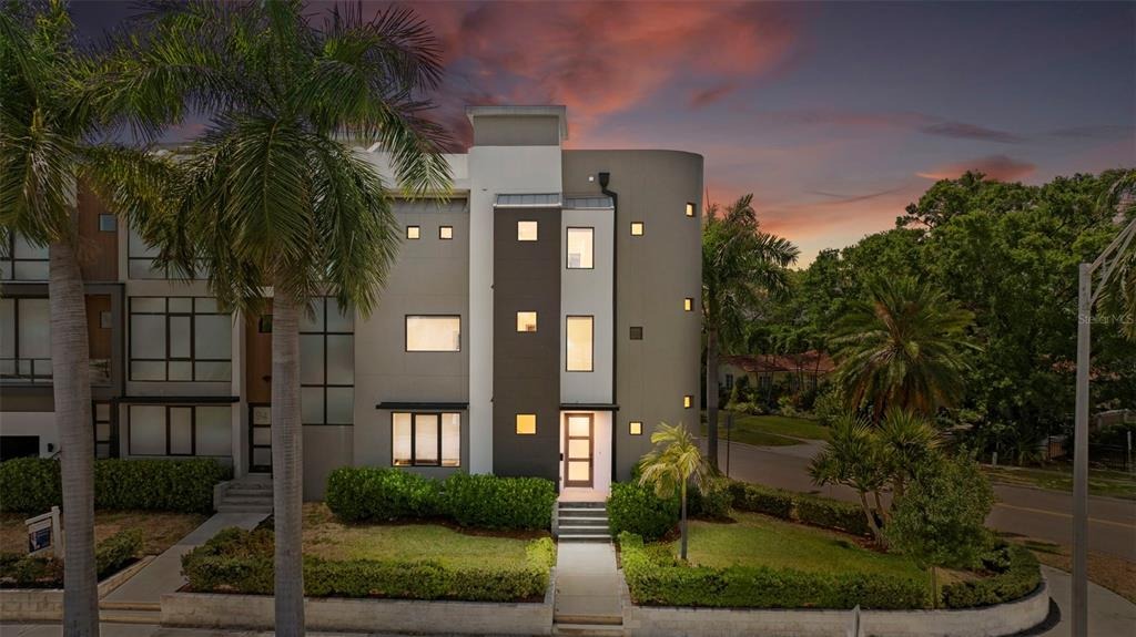Davis Blvd, Tampa, FL 33606