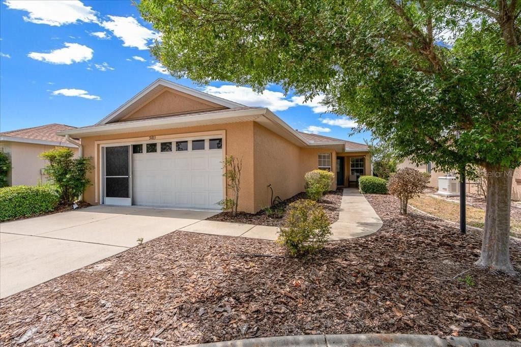 102nd Cir, Ocala, FL 34481