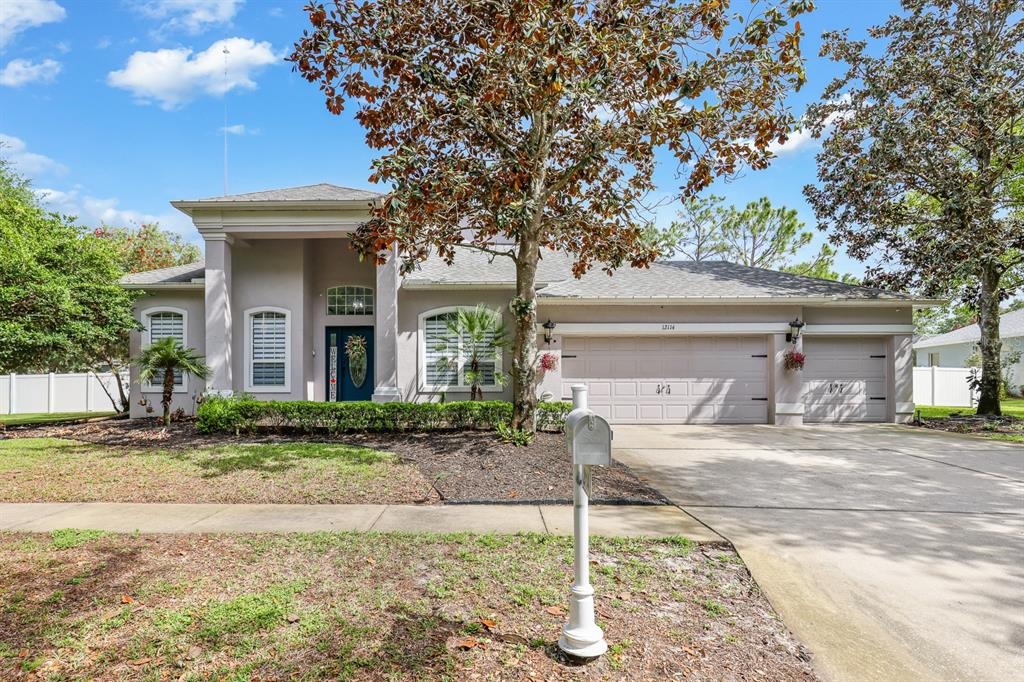 Creek Edge Dr, Riverview, FL 33579