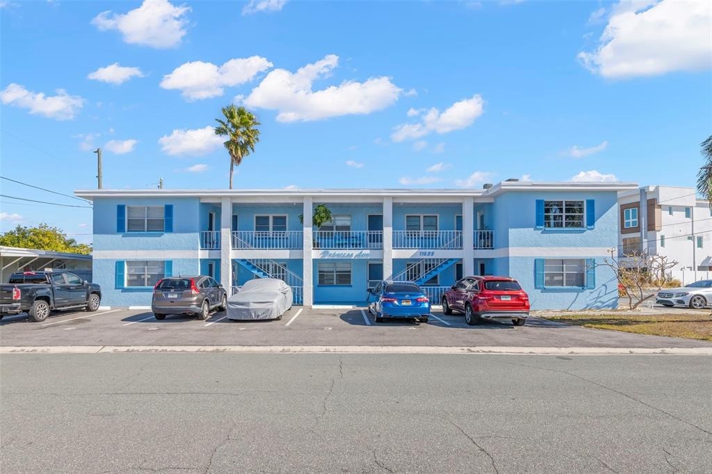 2nd St, Treasure Island, FL 33706