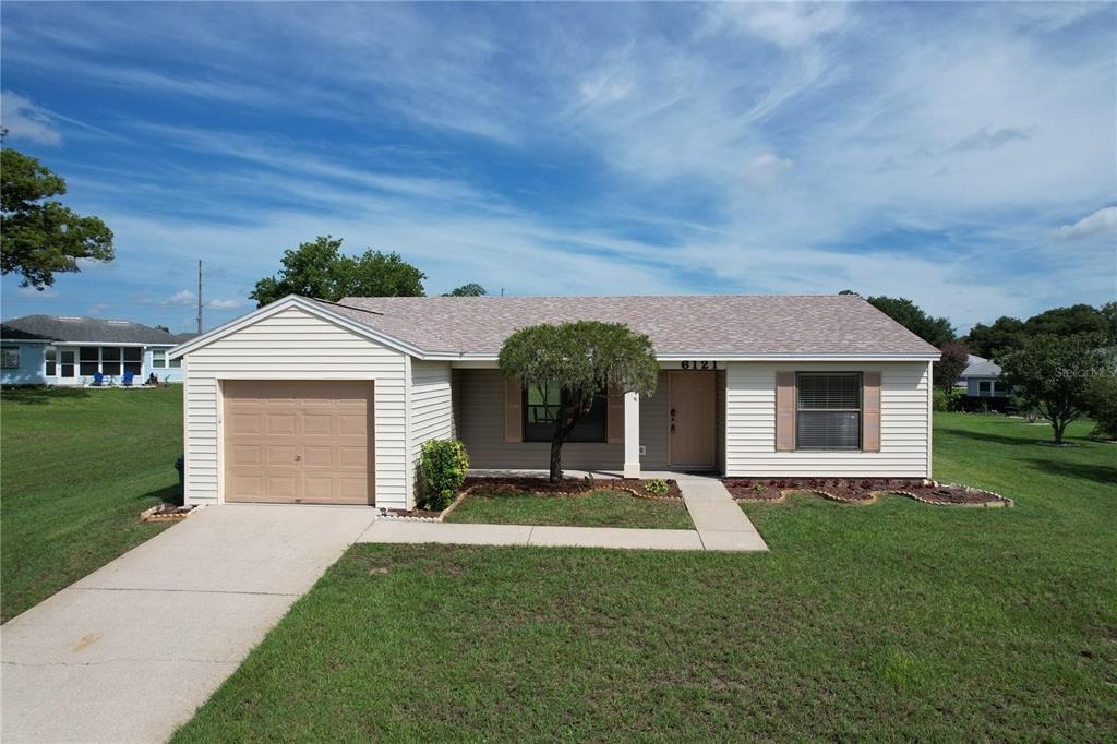 Kittiwake Dr, Lakeland, FL 33809