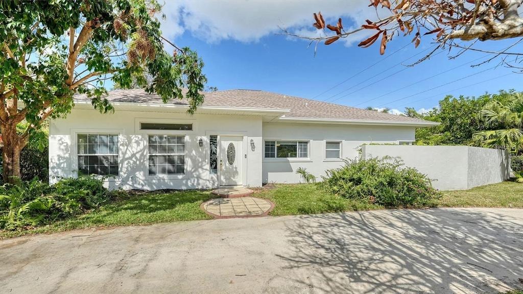 Loma Linda St, Sarasota, FL 34239