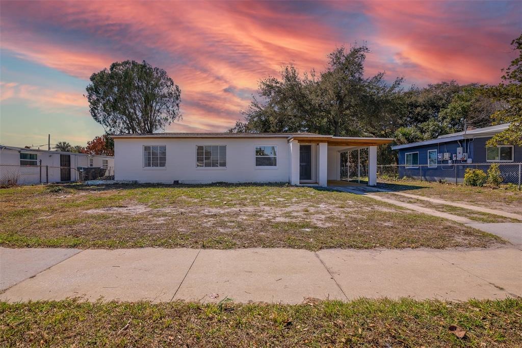 Dahlia Dr, Orlando, FL 32807