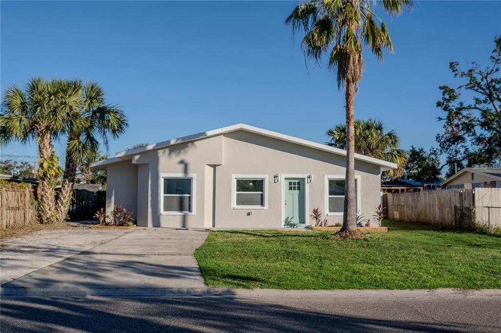Golden Dr, Tampa, FL 33634