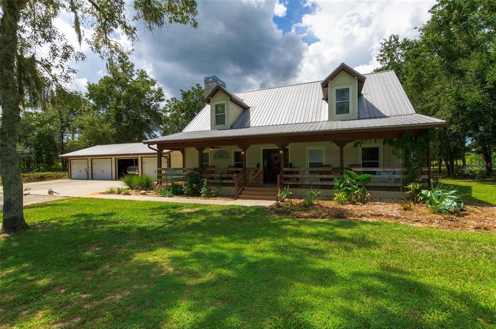 Oakview Ave, Floral City, FL 34436