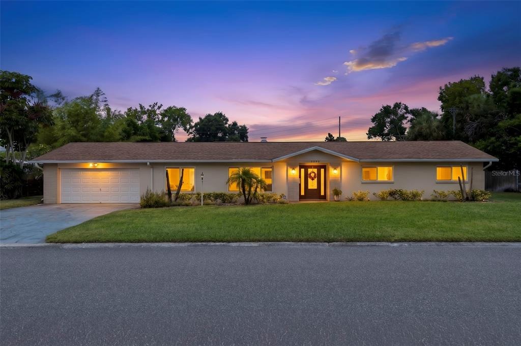 66th Ter, Saint Petersburg, FL 33712