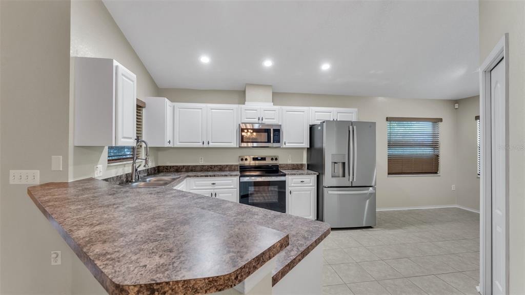 Stoneway Dr, Lakeland, FL 33812 #1