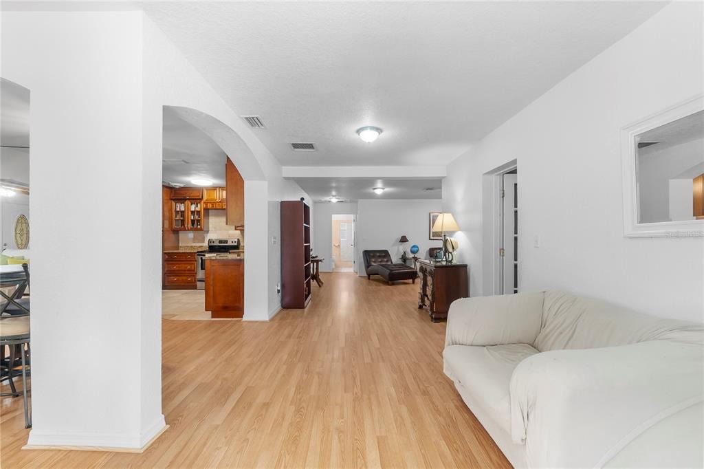 38th Ave, Saint Petersburg, FL 33713 #1