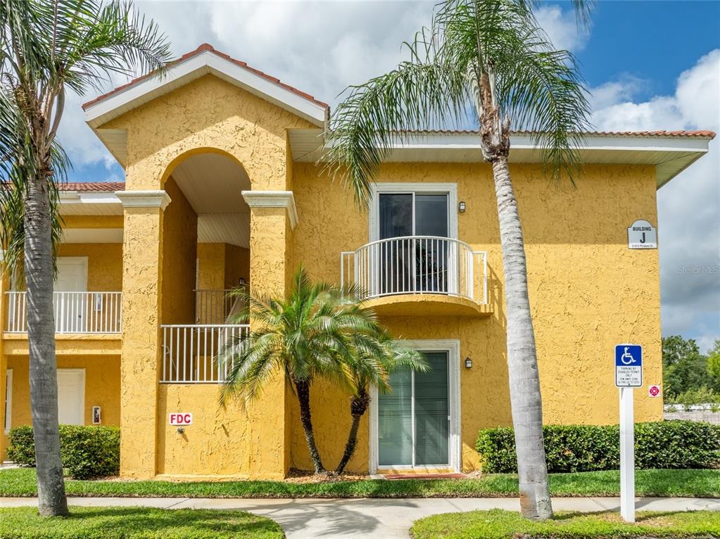 Picasso Ct, Land O Lakes, FL 34637