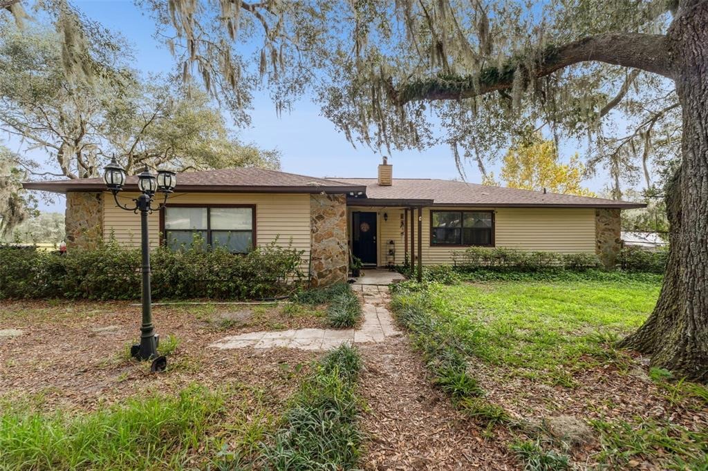 Crater Lake Cir, Keystone Heights, FL 32656
