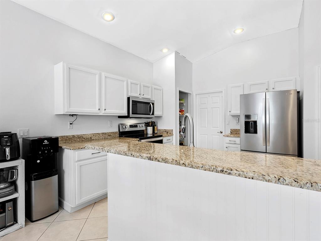 2nd Ave, Bradenton, FL 34208 #1