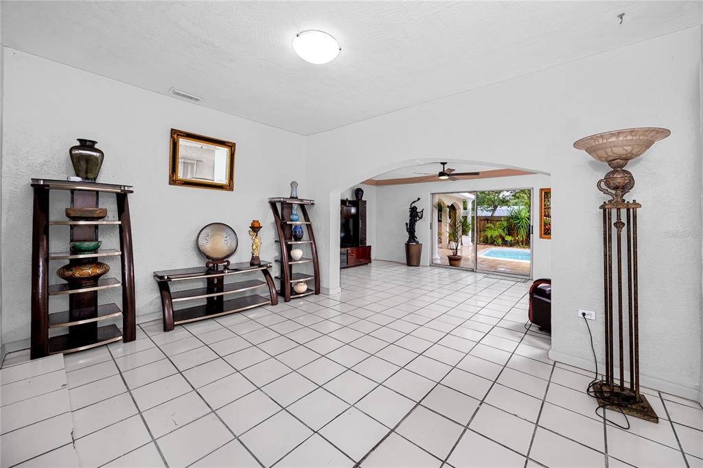 43rd St, Saint Petersburg, FL 33713 #1