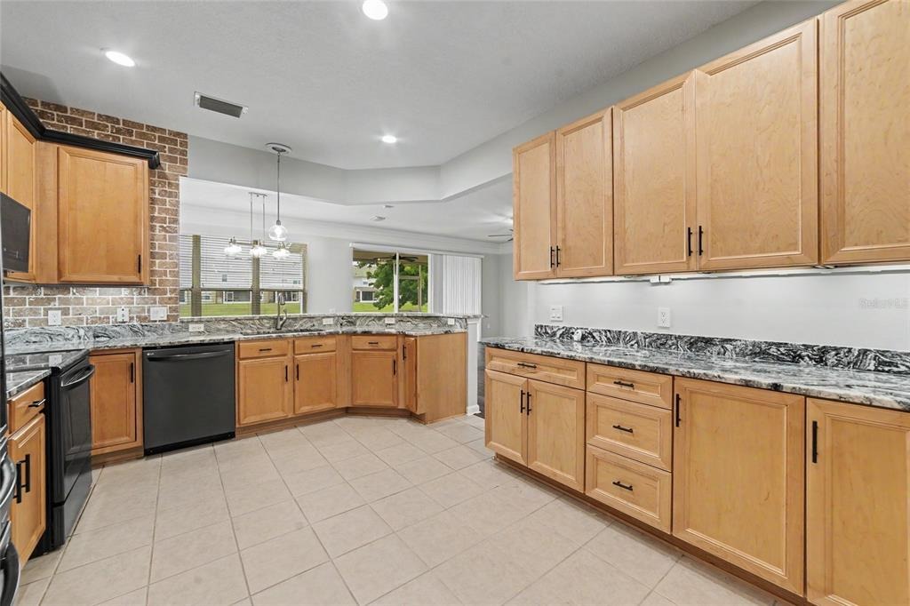 Pond Ridge Dr, Riverview, FL 33578 #1