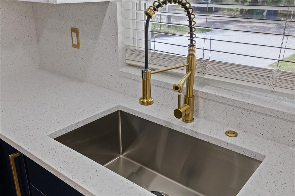 Comanche Ave, Tampa, FL 33610 #1