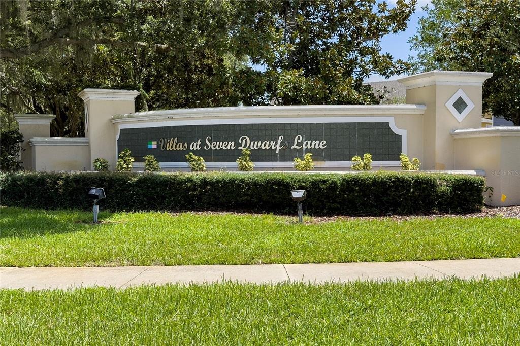 Lodi Cir, Kissimmee, FL 34746