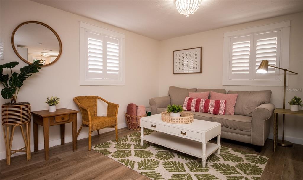 Ivanhoe St, Sarasota, FL 34231 #1