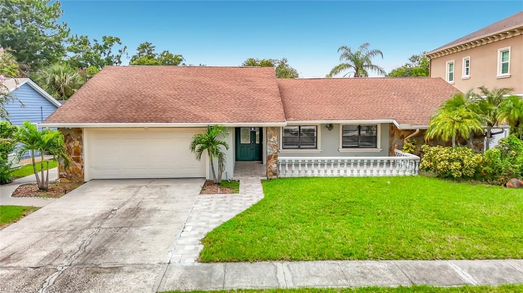 Apple Ridge Ln, Tampa, FL 33624