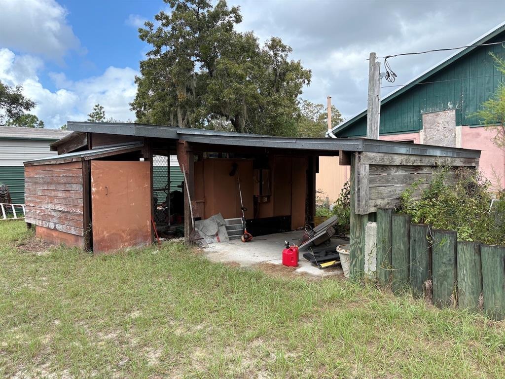 Iroquois Ave, Homosassa, FL 34448 #1