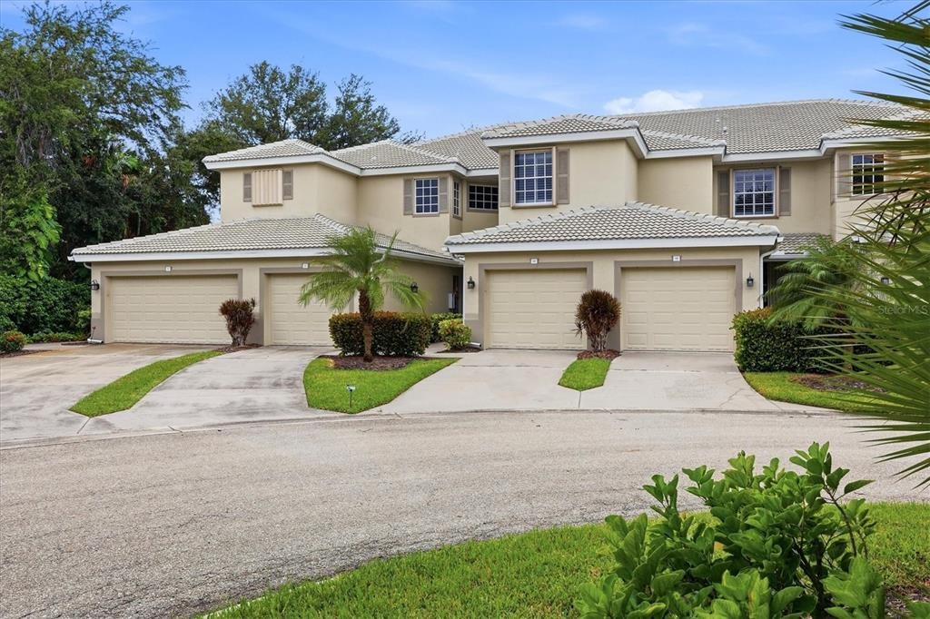 Grand Vista Ct, Port Charlotte, FL 33953