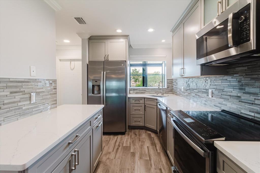 Skimmer Ct, Clearwater, FL 33762 #1