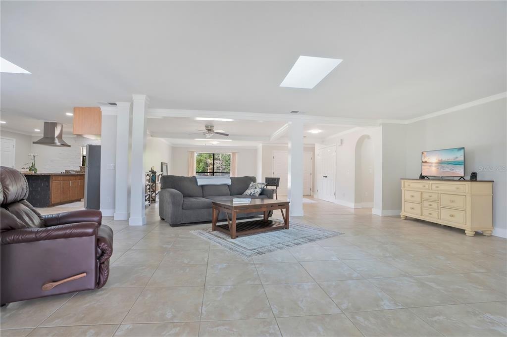 Ardon Ave, Orlando, FL 32833 #1