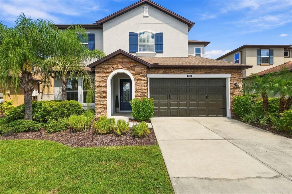 Revaro Ln, Wesley Chapel, FL 33543