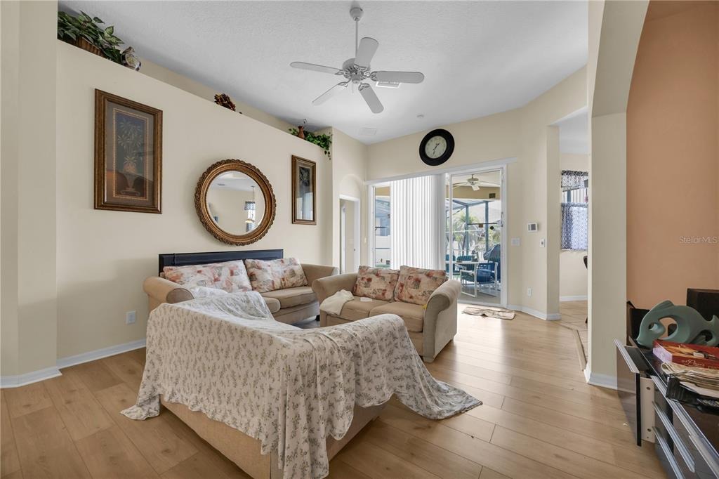 Montara Dr, Davenport, FL 33897 #1