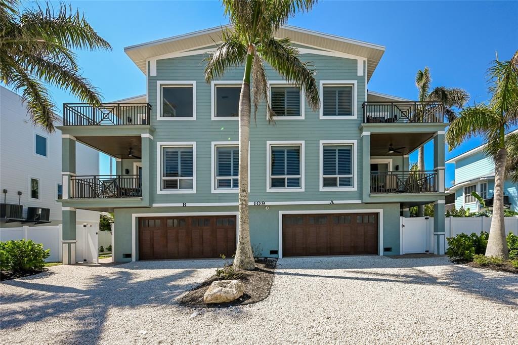 6th St, Bradenton Beach, FL 34217