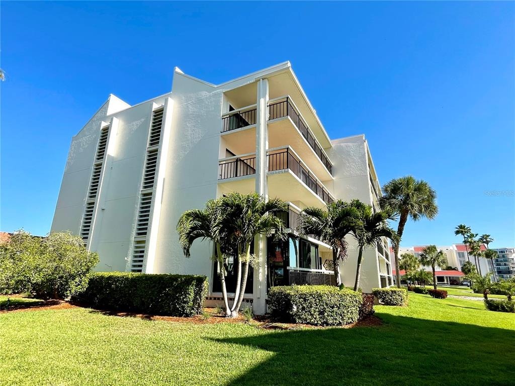 Sailboat Key Blvd, South Pasadena, FL 33707