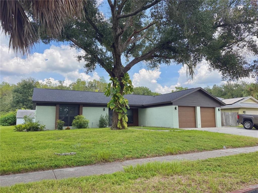 Foothill Dr, Tampa, FL 33624