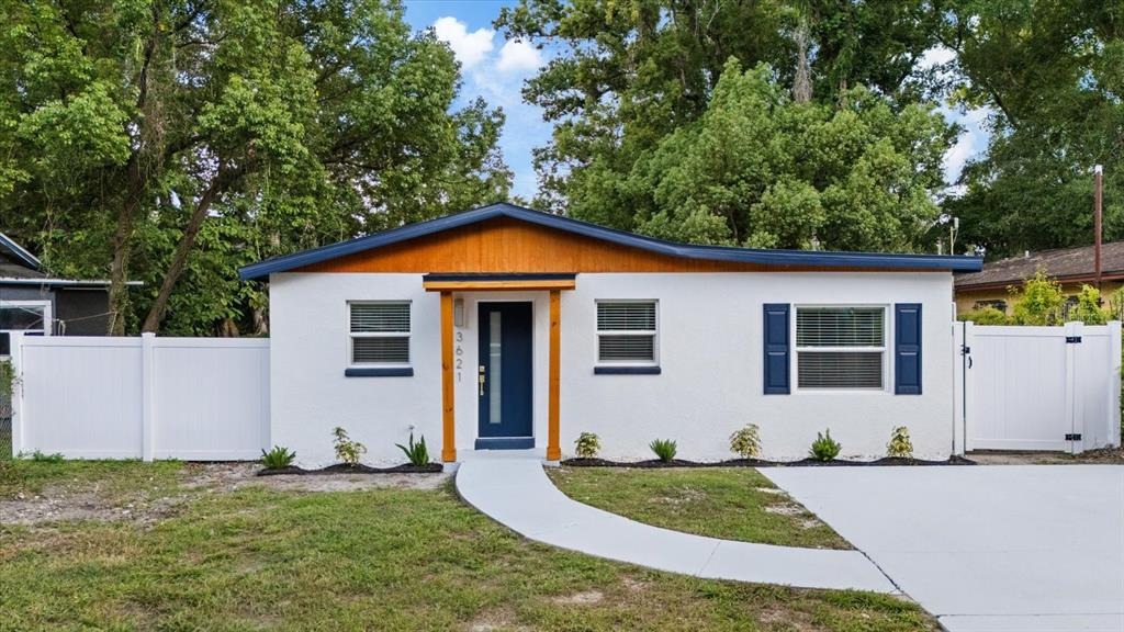 Comanche Ave, Tampa, FL 33610