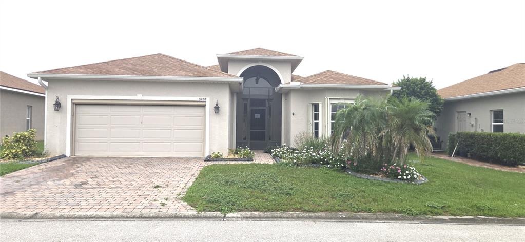 Green Dr, Winter Haven, FL 33884