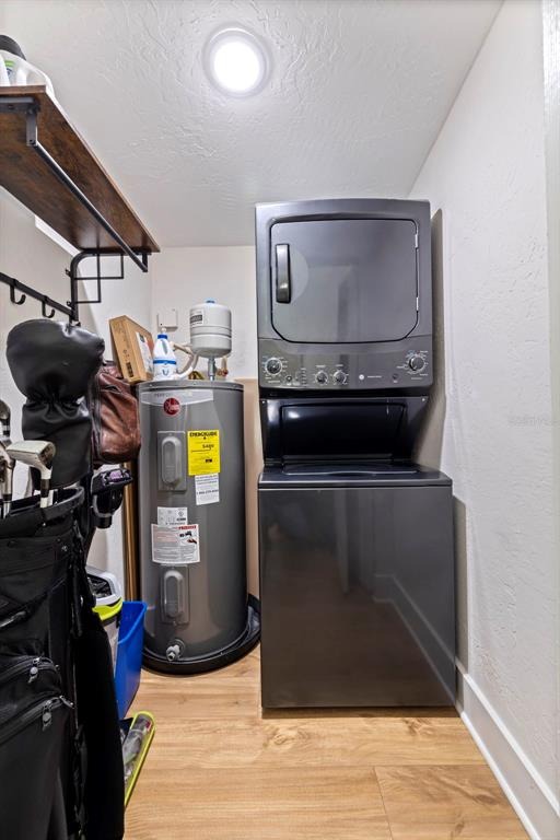 53rd Ter, Saint Petersburg, FL 33703 #1