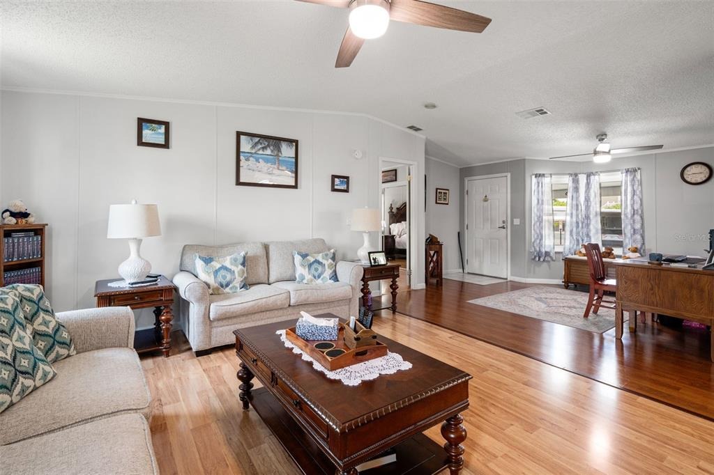 Mount Isle Ave, Saint Petersburg, FL 33702 #1