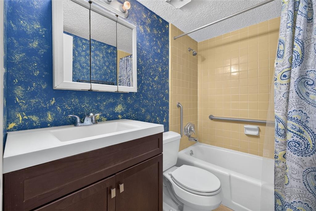 41st Ter, Saint Petersburg, FL 33711 #1