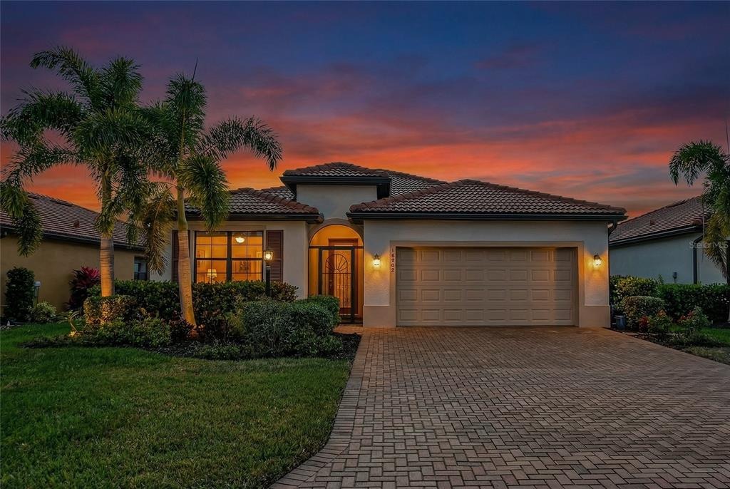 Marbella Dr, Bradenton, FL 34211