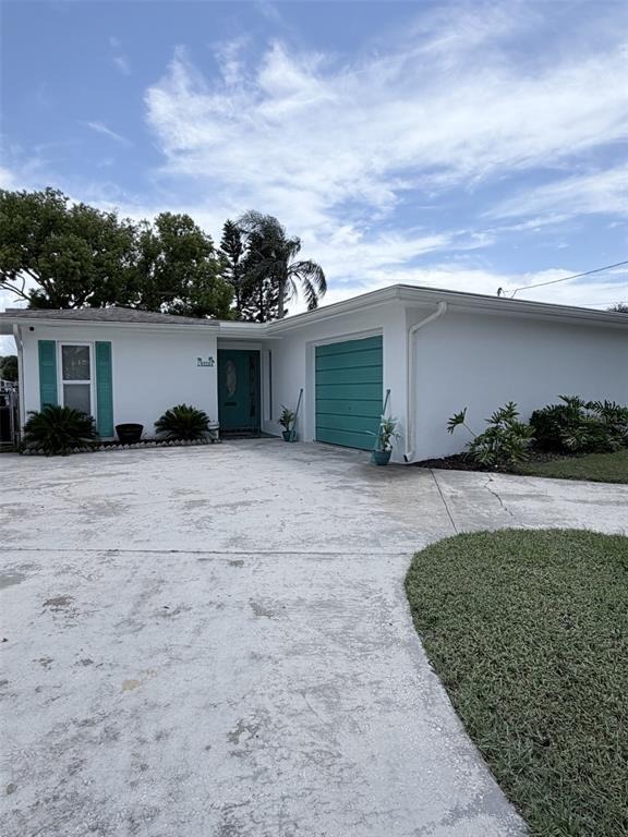 Pelican Dr, New Port Richey, FL 34652