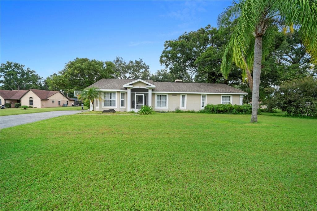 Neighbors Path, Zephyrhills, FL 33542