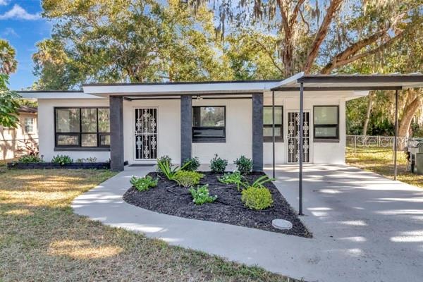 Mccormick St, Daytona Beach, FL 32114