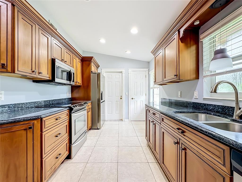 Beechwood Ln, Palm Coast, FL 32137 #1