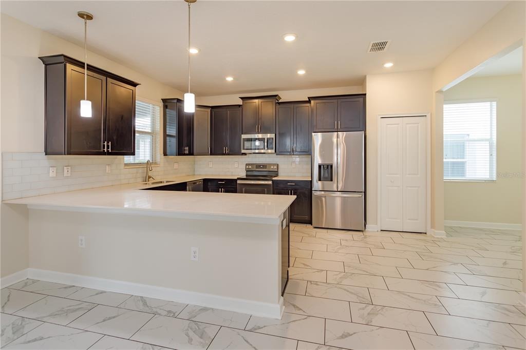 Moon Valley Dr, Davenport, FL 33896 #1