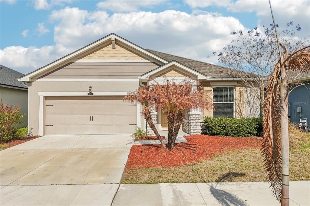 Satin Lily Dr, Riverview, FL 33579