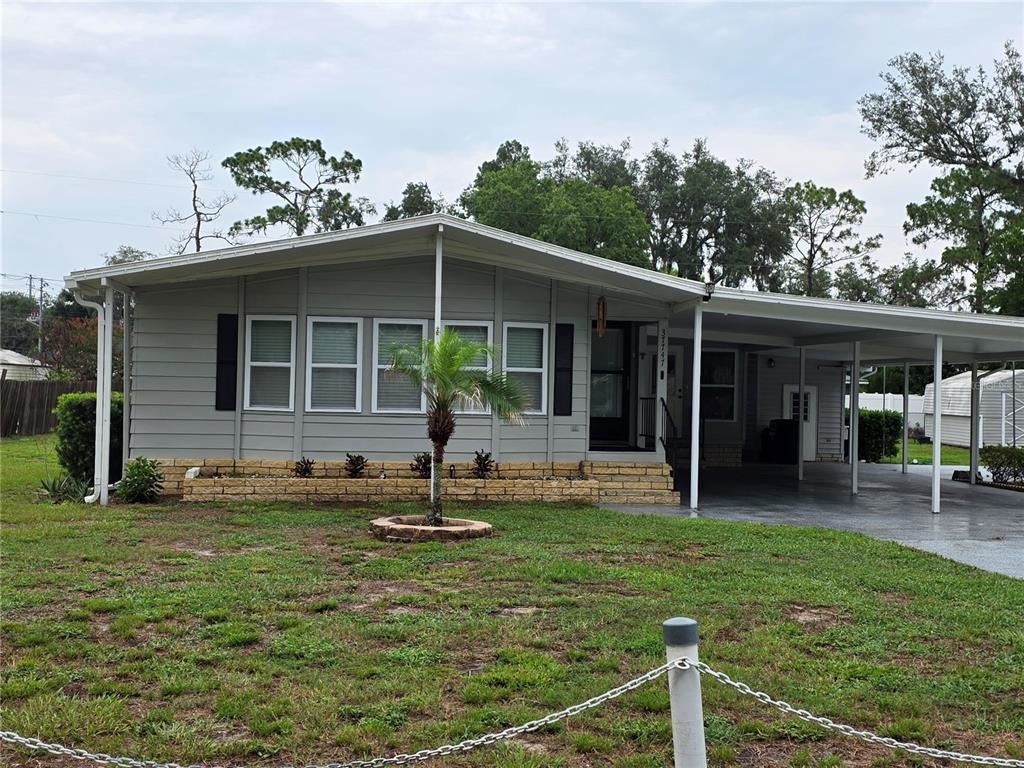 Silver Pines Ave, Zephyrhills, FL 33542