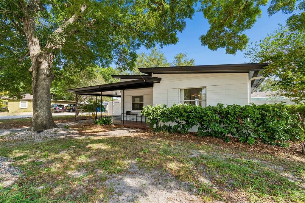 Bay Villa Ave, Tampa, FL 33611