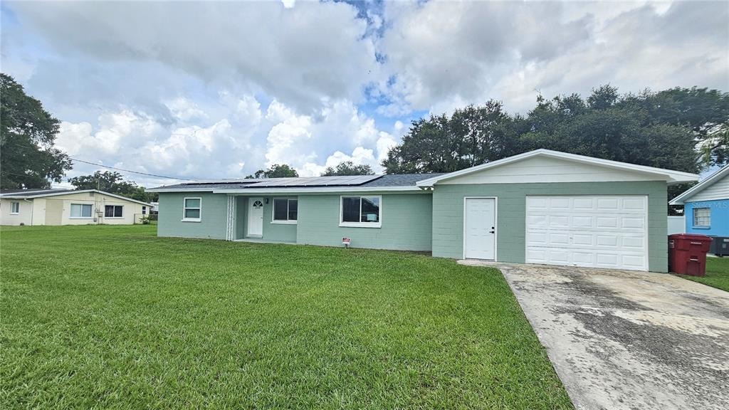 Linda St, Plant City, FL 33563