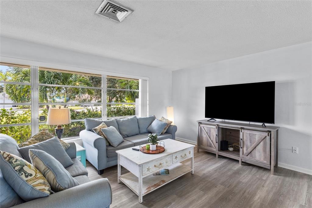 Whitfield Ave, Sarasota, FL 34243 #1