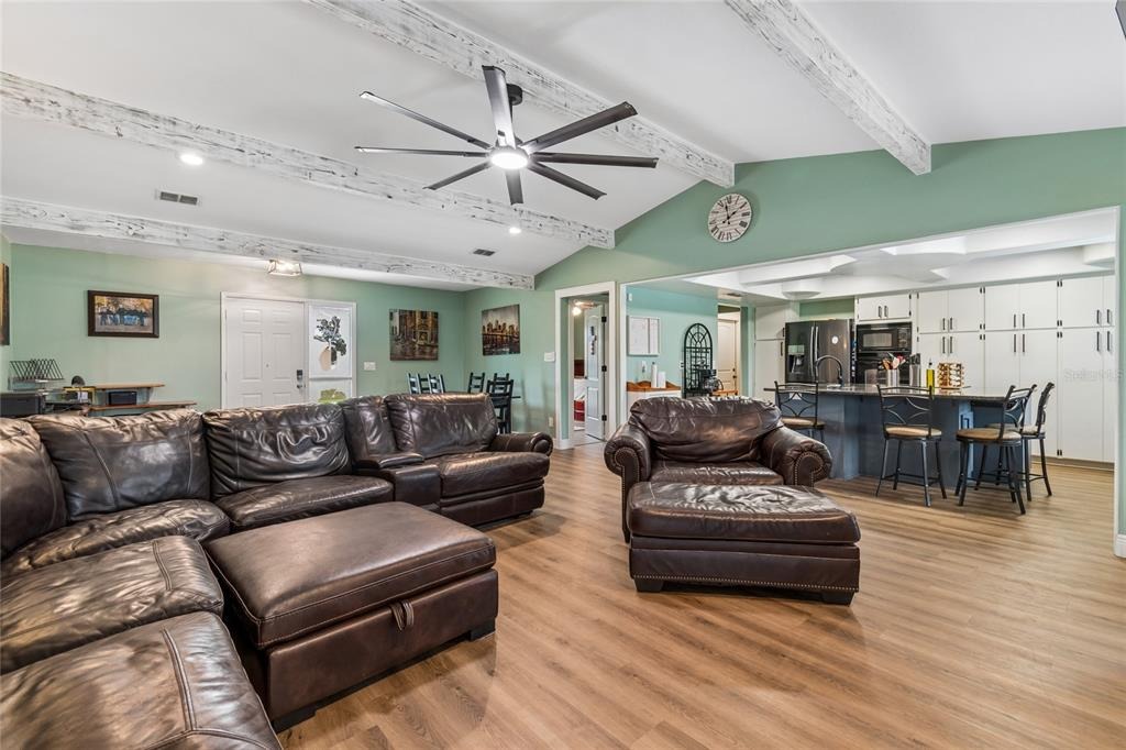 Southwind Dr, Mulberry, FL 33860 #1