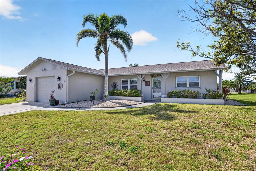 Lincoln Dr, Englewood, FL 34224